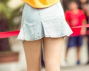 AISS爱丝(钻石版) – 私拍日常，松果儿吊带里藏着的无尽故事