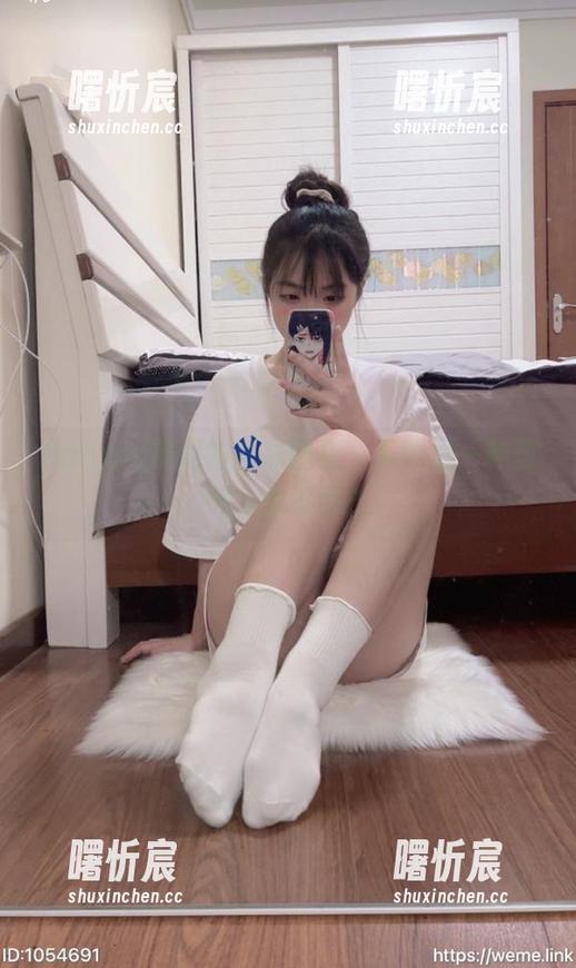 Bangni邦尼的丝袜图集,下载是一种勇气,你敢吗? Bangni邦尼的丝袜图集,下载是一种勇气,你敢吗?