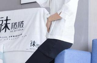 BoBoSocks袜啵啵 – 想要除夕快乐？那就来看看稚予花絮版图包里的那些福利吧！