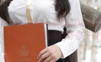 MFStar模范学院 – 熊吖BOBO短裙里的高清幻想，资源满满等你来领？