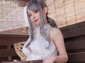 Machi马吉分享白兔第一弹原图：兔子也可以如此妩媚，真是脑洞大开！