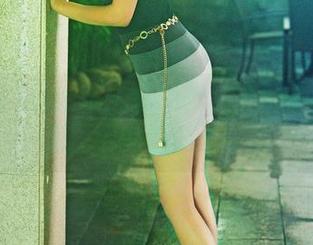 TuiGirl推女郎 – 探秘松果儿的制服写真：原图中的细腻与暧昧！