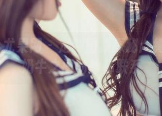UGirls尤果网 – 定制图集探秘：绮里嘉与奶牛之间的神秘联系