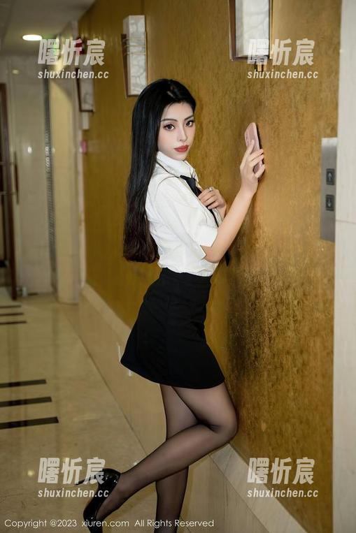 Xiuren秀人网 - 探秘余虞酱的旗袍写真,资源深得令人咋舌! Xiuren秀人网 - 探秘余虞酱的旗袍写真,资源深得令人咋舌!