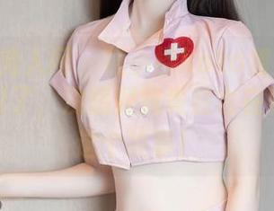 Xiuren秀人网 – 被小樱koko姐姐的私拍合集吸引了，没想到我竟然也在默默参与这个故事！