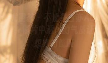 YouMi尤蜜荟 – 不止是白亦Ada的空姐作品合集，照片中透出的气质让我开始幻想她的航班