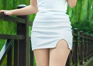 丽柜 – 潘潘又来啦！美足作品集最新更新，来这里瞧瞧她的新姿态！