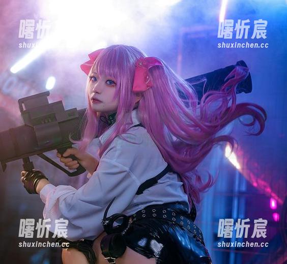 伊喵君_Nya在线图集:她的套装让我的审美觉醒,简直是时尚的情感催化剂! 伊喵君_Nya在线图集:她的套装让我的审美觉醒,简直是时尚的情感催化剂!
