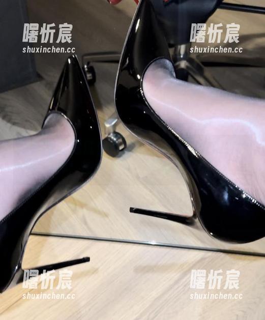微密圈 - 透过保守的二舅妈的短裤来看世界:图片精选,脑洞大开! 微密圈 - 透过保守的二舅妈的短裤来看世界:图片精选,脑洞大开!