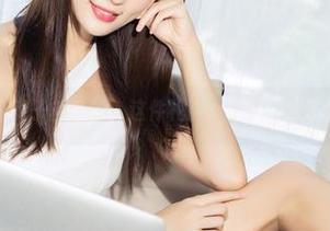克拉女神 – 璇子的私拍：这件礼服，真是让我想多看几遍！