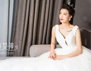 克拉女神 – 揭秘菲菲双人：下载她的作品集，保证你的午后不再无聊！