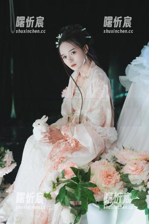 兔子Zzz不吃胡萝卜高清作品集:在认真的雪中,我们都是奔跑的小兔子! 兔子Zzz不吃胡萝卜高清作品集:在认真的雪中,我们都是奔跑的小兔子!