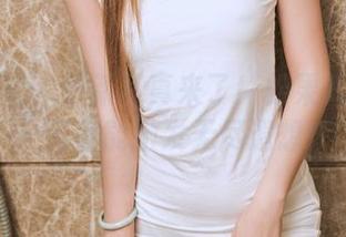 头条女神 – 最新写真来了！松果儿的内衣，简直能激发无尽遐想！