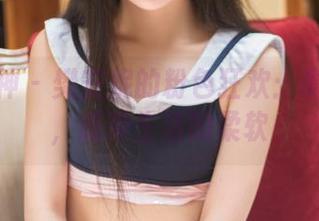 头条女神 – 樊安妮的粉色狂欢：原图高清，感受生活的柔软