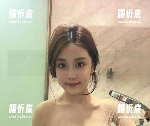 微密圈 - 走进奶雯的棉袜世界:图片合集,不愿再离开! 微密圈 - 走进奶雯的棉袜世界:图片合集,不愿再离开!