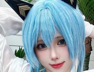 绝区零艾莲乔？小空soracos真是让人目不暇接，想问这是谁设计的衣服啊？