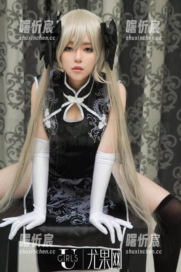 尤果网 - 连体衣的魔力：王谨轩写真精选，恍如置身梦境