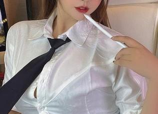 微密圈 – 张思允小姐姐的最新美图，女孩们得加油啊！这样下去，我都快得抑郁症了！