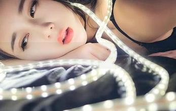 推女神 – 无敌诱惑！Ann尤美学姐的福利图片狂魔上线！