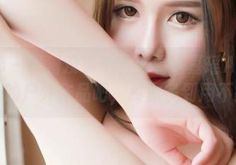 推女神 – 闲着没事干？看看陈嘉瑶AYomiabe的户外作品吧，资源多到用不完！