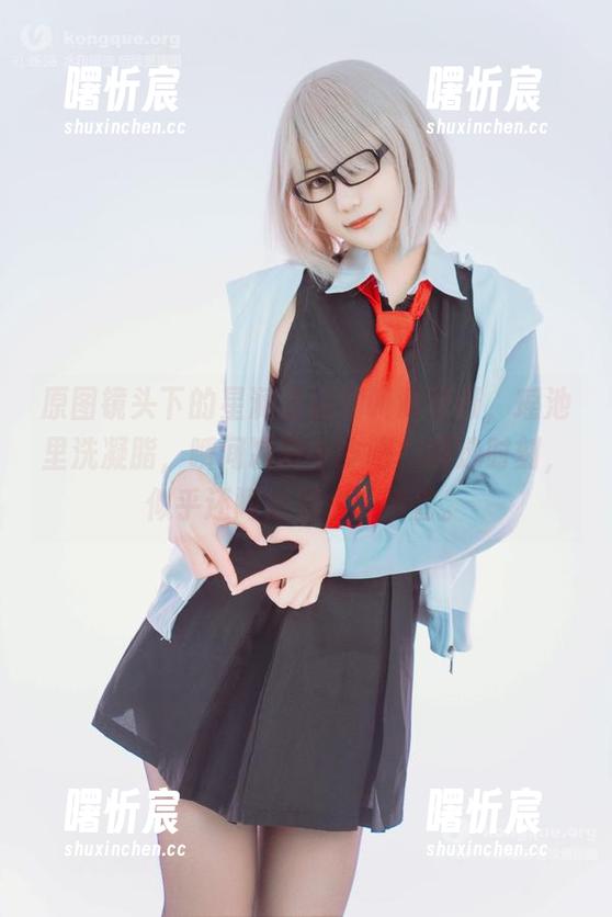 原图镜头下的星澜是澜澜叫澜妹呀,瑶池里洗凝脂,瞬间减龄十岁吧?精选时刻,似乎还闻得到水的清香。 原图镜头下的星澜是澜澜叫澜妹呀,瑶池里洗凝脂,瞬间减龄十岁吧?精选时刻,似乎还闻得到水的清香。