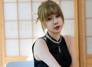 星颜社 – 私房丝袜专辑：星冉的作品不止于此