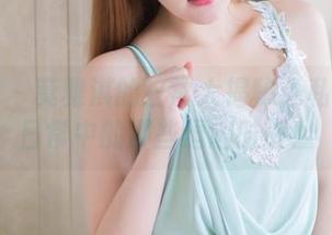 果团网 – 莫雅淇的日常大揭秘：私房美图日常中的那些逗趣时刻！