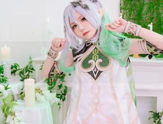 爆机少女喵小吉带你走进链锯人玛奇玛的奇妙世界：最新更新，刀刀带感！