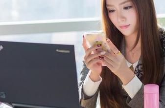 爱蜜社 – 看小宝酱的女友写真，分享一下我的内心小剧场