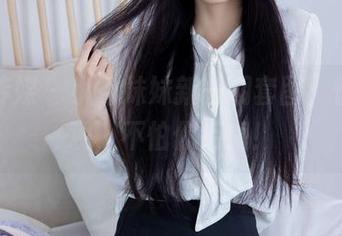 物恋传媒 – 小谷妹妹新一期套图，快来围观，不怕你后悔！