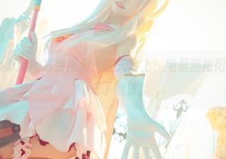 猫君君MaoJun的最新图册：在天台上，她居然把阳光和影子都变成了魔法！