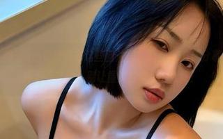 微密圈 – 瑜瑾u的体操服在这些图片里，简直666！分享的时候记得加点自信，别让重力拉低你的气场！