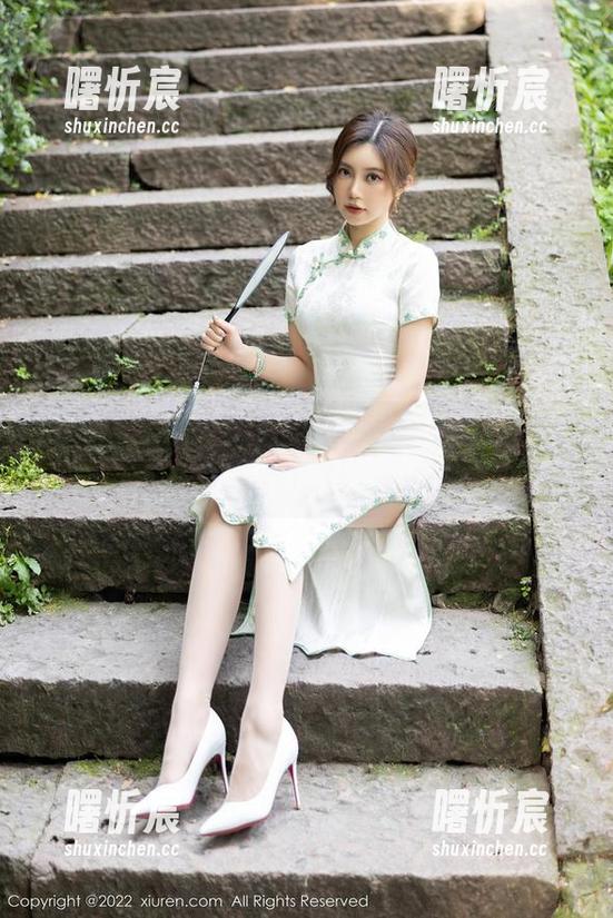 秀人网 - Olivia童安琪写真:肉丝般的轻盈,总是能捕捉我的眼球。 秀人网 - Olivia童安琪写真:肉丝般的轻盈,总是能捕捉我的眼球。