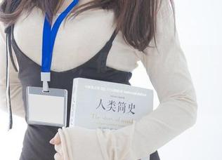 紧急企划 – 小枫，你真的只是在分享美脚图集吗？