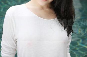 美媛馆 – 精选Manuela玛鲁娜的JK写真，感觉自己其实是个旁观者，真奇妙！