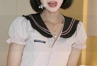 微密圈 – 胜利的小生活+校服=高清图册，来，一起感受那份懵懂和朝气！