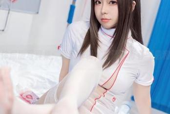 虎森森的体操服写真集：最新一辑，充满了青春气息和小乌龙！