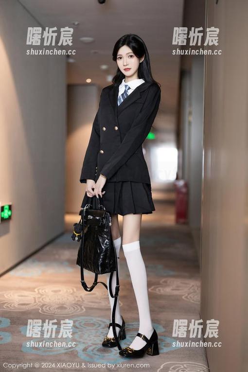 语画界 - 美图狂欢!cherry绯月樱的体操服让你眼前一亮,分享不能停! 语画界 - 美图狂欢!cherry绯月樱的体操服让你眼前一亮,分享不能停!