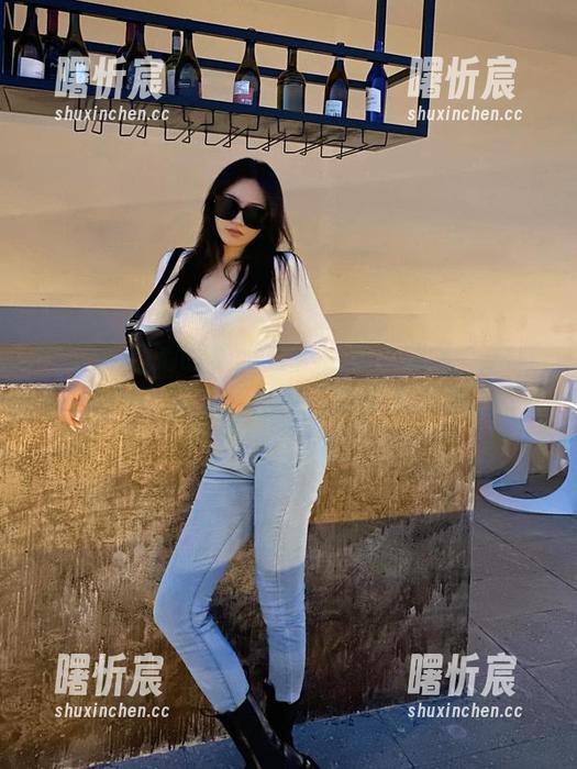 微密圈 - 她的美脚写真合集:陈佩奇用双脚告诉你,什么叫“腿美心也美” 微密圈 - 她的美脚写真合集:陈佩奇用双脚告诉你,什么叫“腿美心也美”