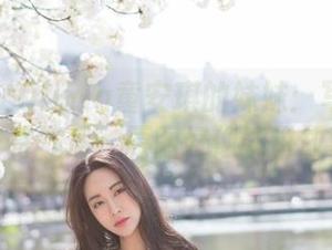 魅妍社 – Olivia童安琪的妹妹：写真集里的独特气质，原图好像能讲故事。
